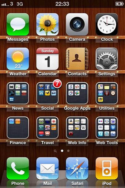 iPhone 4 Home Screen